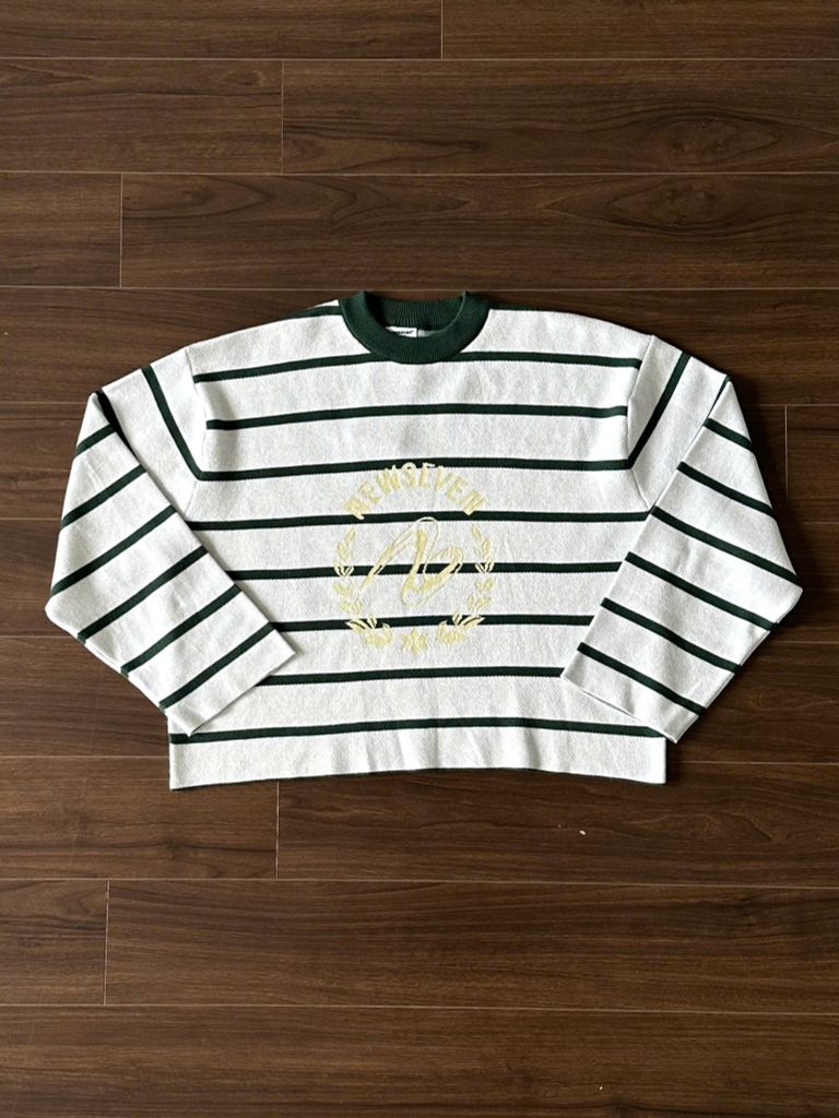 Áo Len Dệt Dài Tay SHIELD STRIPED CROP KNIT NEWSEVEN NAD.494