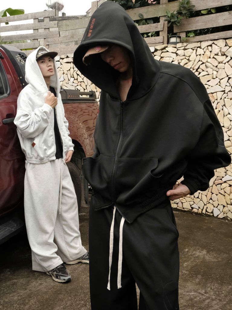 Áo Khoác Nỉ Boxy NSEVEN SEPTGALLERY Boxy Zip Jacket NHD.490
