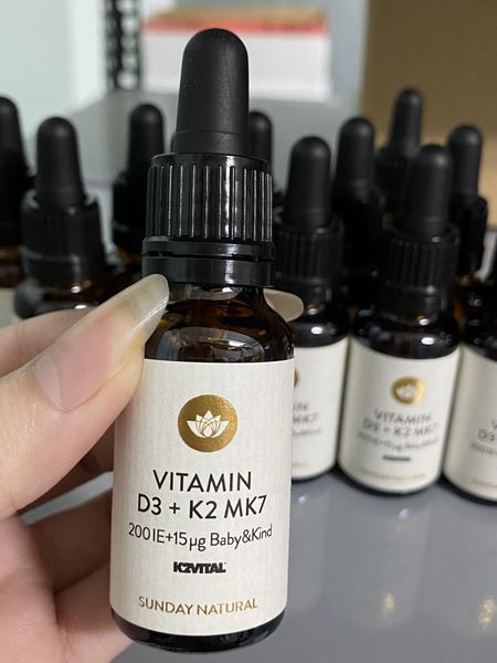 Vitamin D3 K2 MK7 200IU/15µg (Vegan) - Lọ 10ml - SUNDAY NATURALS - Hỗ trợ xương răng cho trẻ 0+