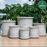  Chậu nhựa trồng cây VIETPOT, màu xám, hoa văn Sweet Home, trồng hoa kiểng lá, để nhà, sân vườn. 