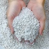  Đá Perlite VIETPOT, bao 5 lít, 400gr, size 3-6mm, hợp chất tự nhiên, trồng rau, thủy canh. 