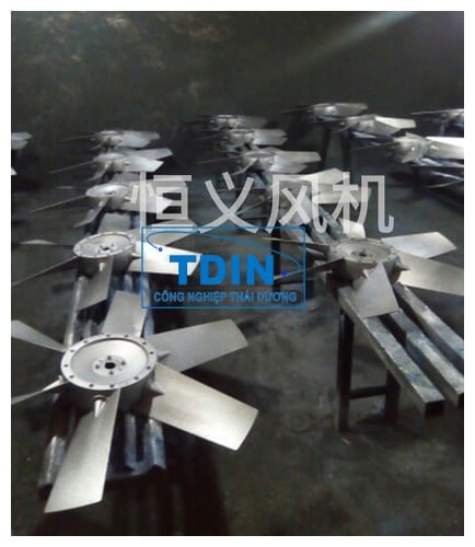 Cánh quạt hợp kim nhôm tdin Đường kính 800 8 cánh lỗ trục 28