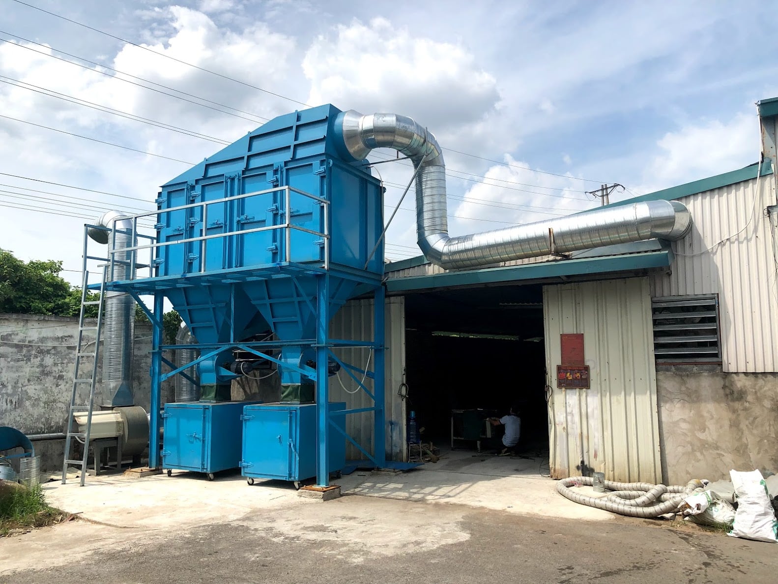 Hệ thống hút bụi xưởng sản xuất gỗ – xưởng nội thất 11-55kW