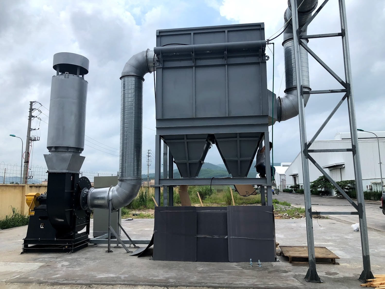 Hệ thống hút bụi nhà xưởng 11-55kW