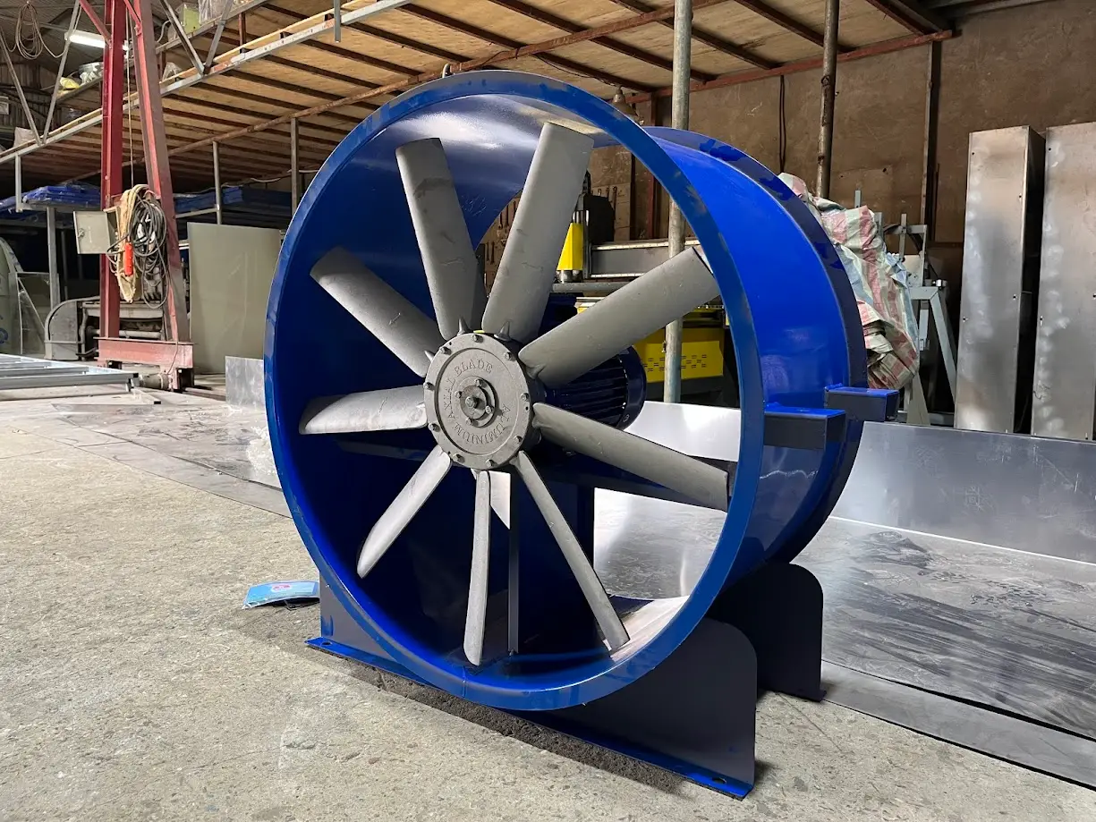 Quạt hút sơn TDIN 1.5 kw D600 11197 m3/h 380v