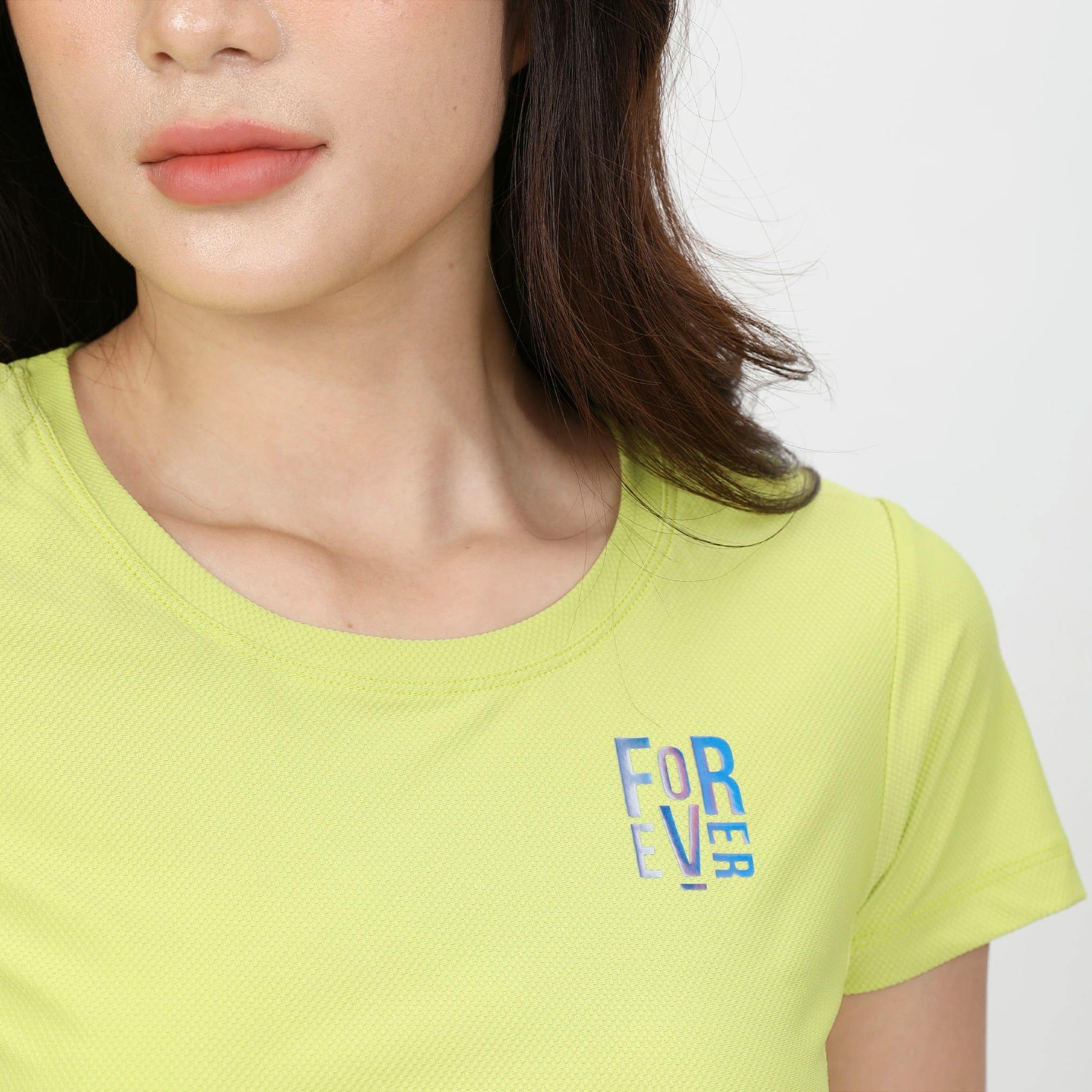 Bộ nữ thể thao chất silk lạnh kiểu quần lửng tay ngắn 374p 4304