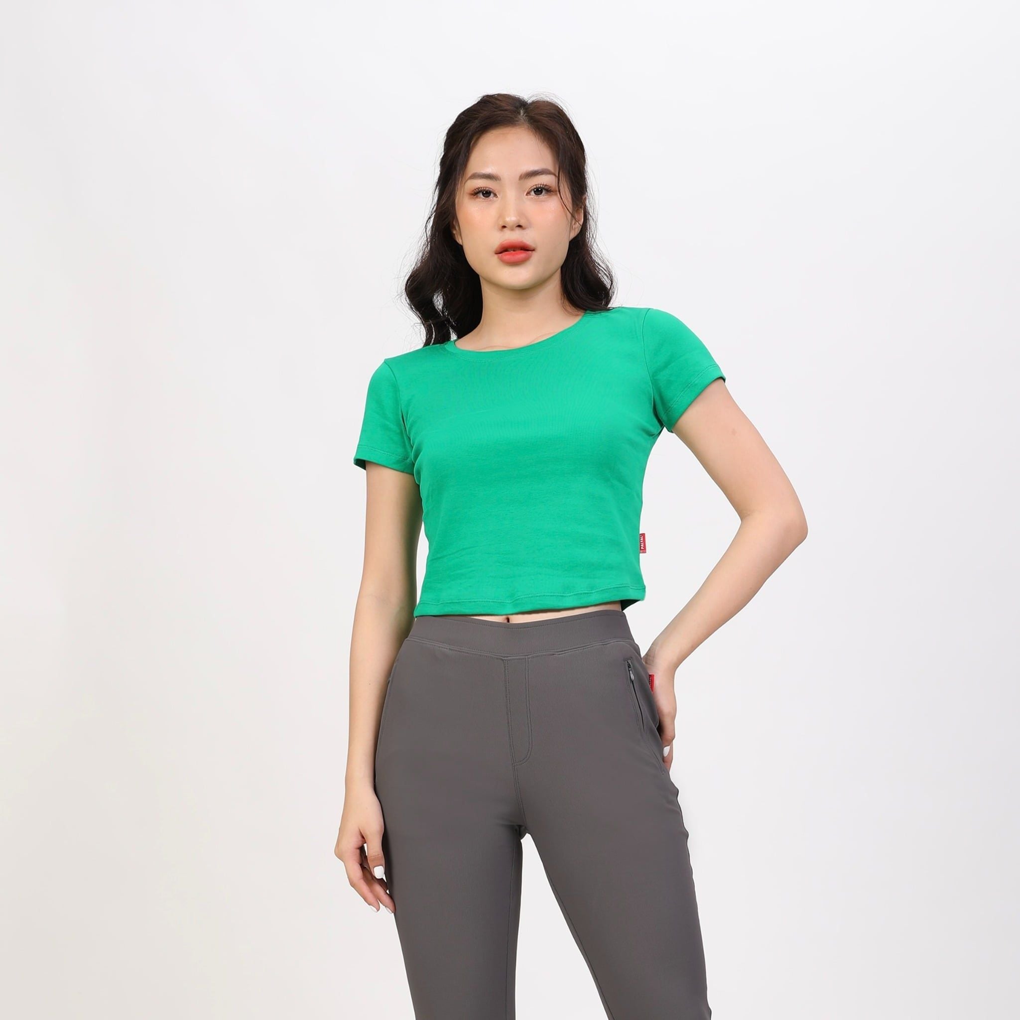 Áo thun nữ croptop tay ngắn Cổ Tròn chất rib chất cotton siêu mát 220p 0265