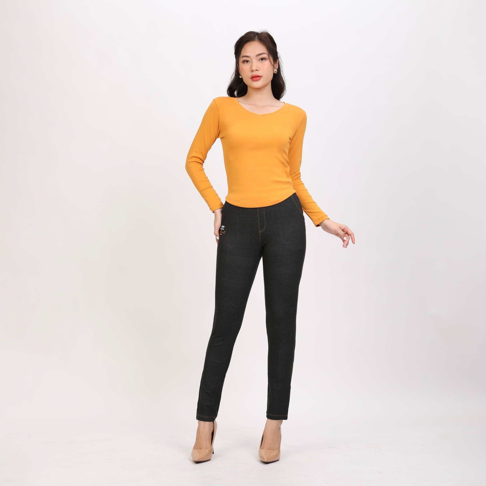 Áo thun nữ tay dài  Cổ Tiim chất Rip chất cotton siêu mát 220p 0273