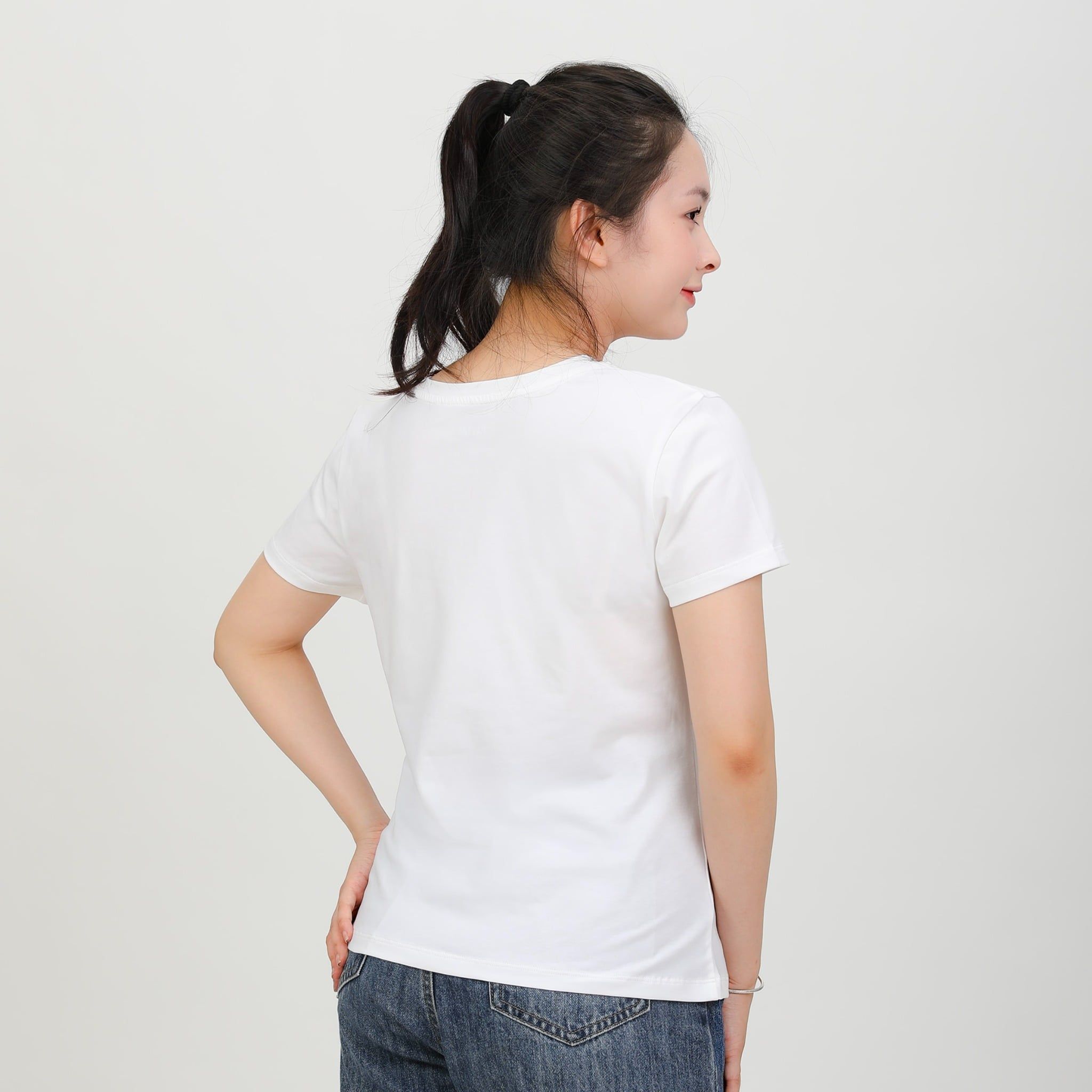Áo thun nữ tay ngắn Form Suông Cổ Tròn chất cotton siêu mát 020p 0320
