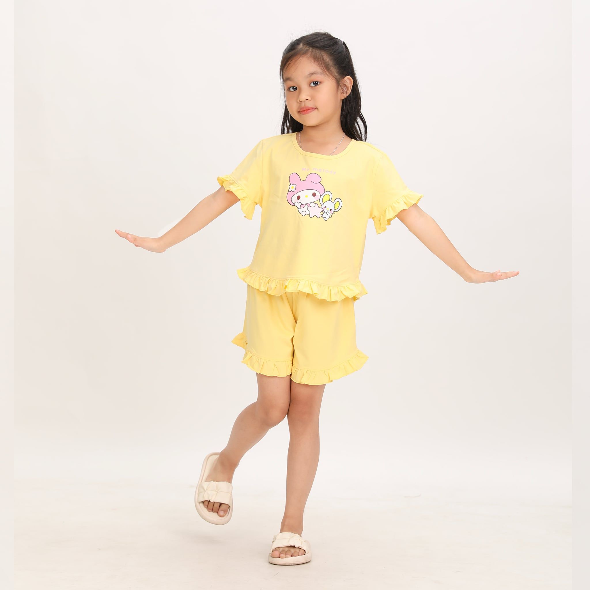 BST Mùa Xuân - Bộ Đùi Tay Ngắn Cotton Mỹ Bé Gái Cao Cấp - 025 5151