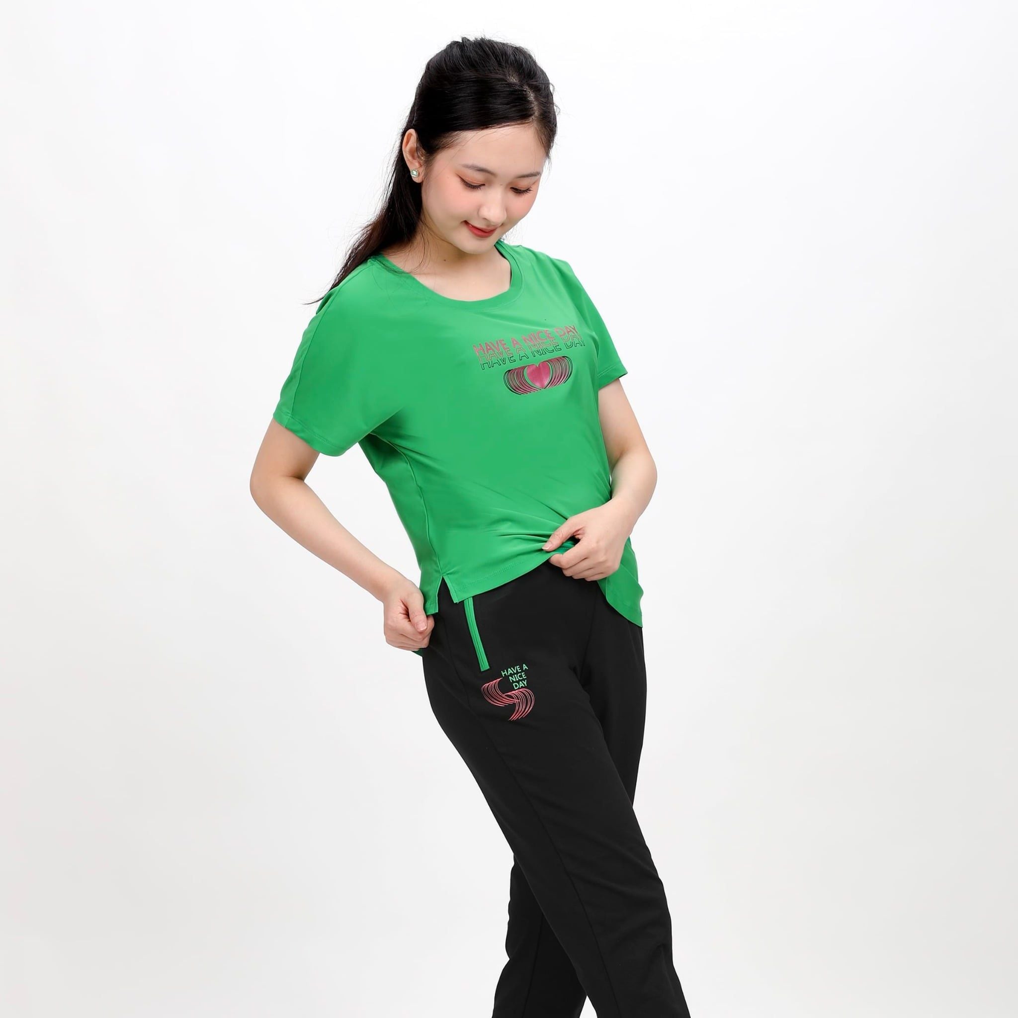 Set đồ bộ nữ kiểu quần dài tay ngắn thể thao 3 trong 1 chất nhung lạnh 153p 6006