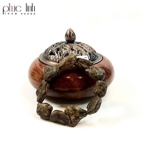Vòng tay Phúc Linh Núi Lào Gụ Nhỏ