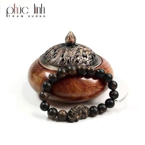 Vòng Tay Phúc Linh Sánh Quằn 10 Ly Phối Charm Sánh Tỳ Hưu
