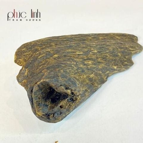 Cục Trầm Hương Cầm Tay PHÚC LINH lớn