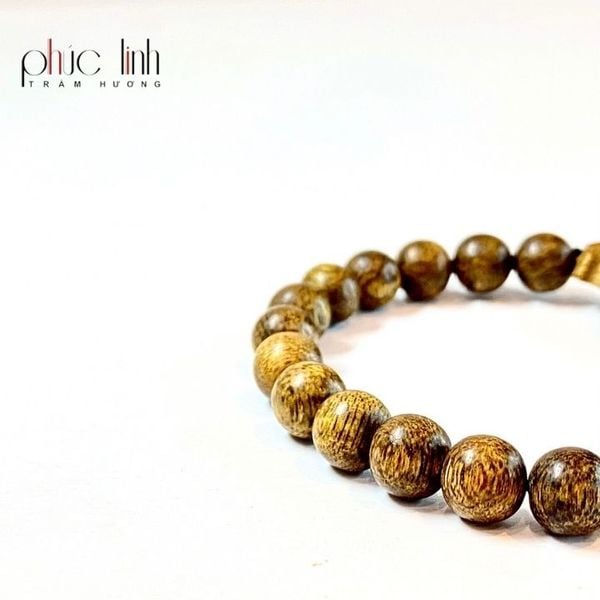 Vòng Tay Trầm Phúc Linh 8ly Mix Charm Hồ Ly Trầm