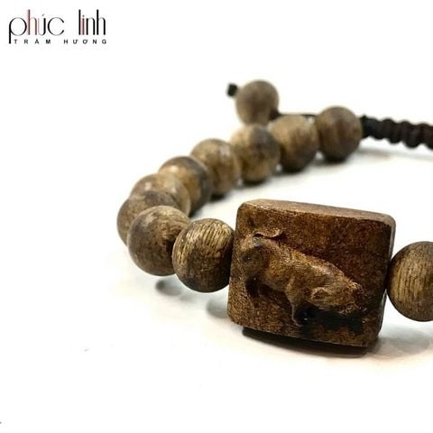Vòng Tay Phúc Linh Tốc Dây Đen 8 ly Phối Mặt Vuông