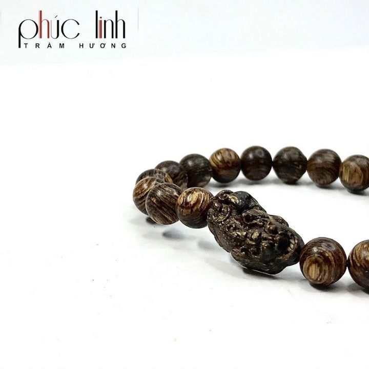Vòng Tay Phúc Linh Sánh Quằn 8ly Phối Charm Sánh Tỳ Hưu Nhỏ