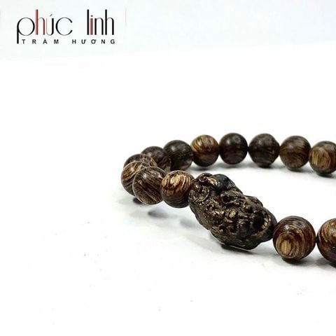 Vòng Tay Phúc Linh Sánh Quằn 8ly Phối Charm Sánh Tỳ Hưu Nhỏ