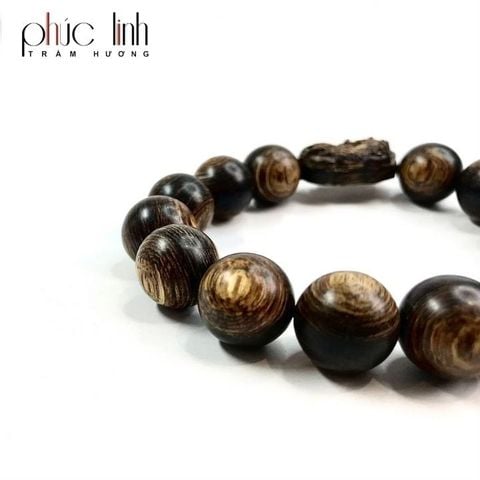 Vòng Tay Phúc Linh Sánh Quằn 10 Ly Phối Charm Sánh Tỳ Hưu