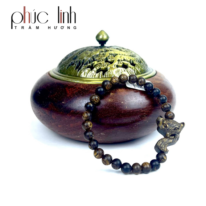Vòng Tay Phúc Linh Sánh Quằn 6ly Phối Charm Trầm Hồ Ly