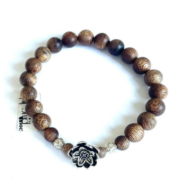Vòng Tay Phúc Linh Tốc Xám Quằn 8ly Phối Charm Hoa Sen Mạ Bạc