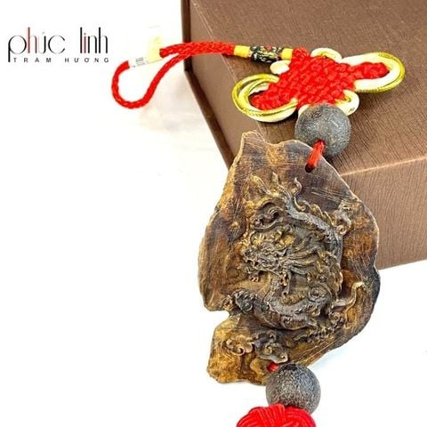 Dây Treo Xe Ô Tô Kiểu Chạm Rồng Trầm Indo Tự Nhiên