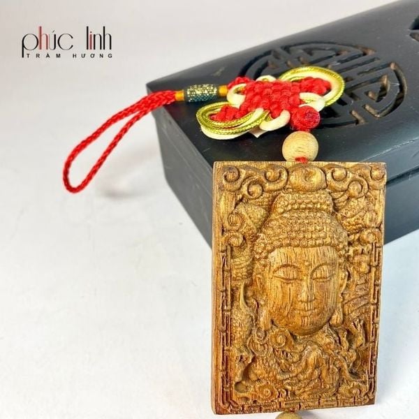 Dây Treo Xe Ô Tô Phong Thủy Tượng Phật Trầm Hương