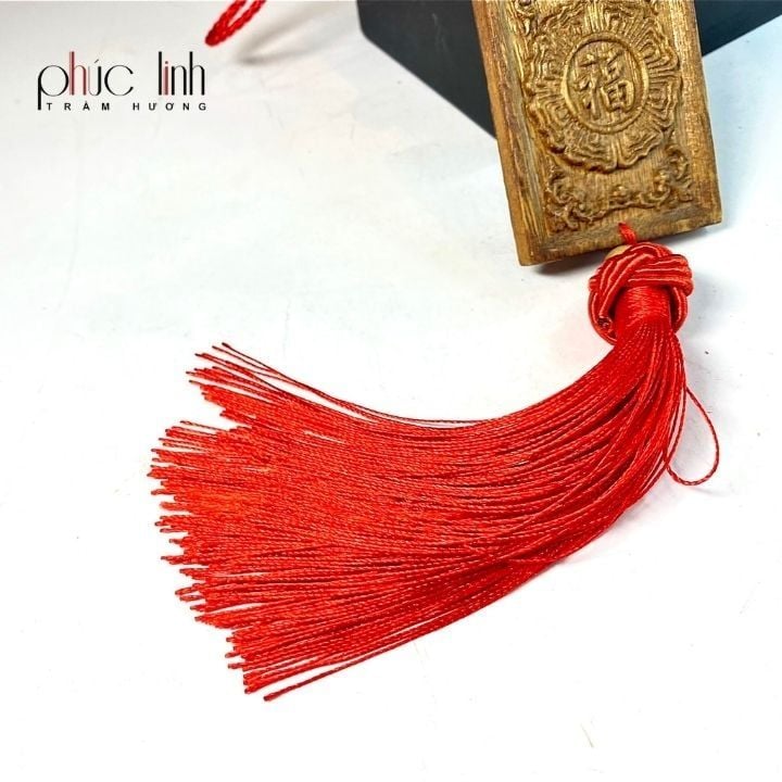 Dây Treo Xe Ô Tô Phong Thủy Tượng Phật Trầm Hương