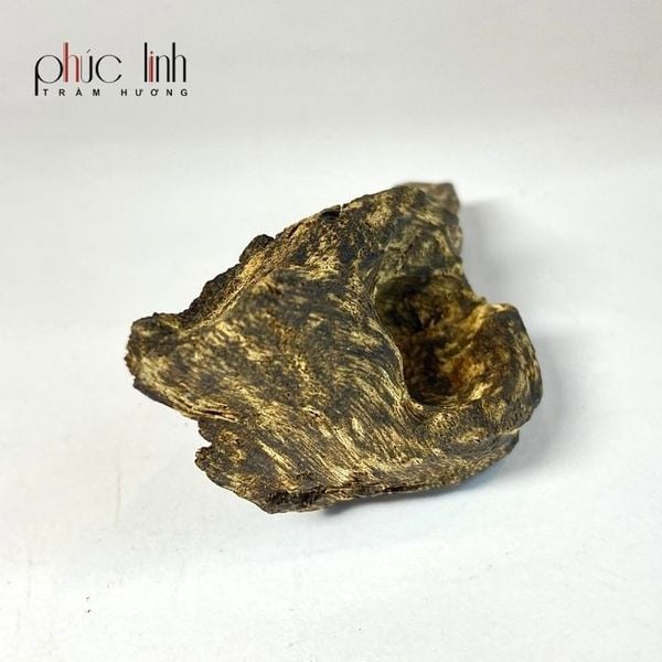 Gụ Trầm Hương Loại I Cục Trầm Hương