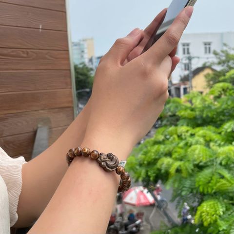 Vòng Tay Phúc Linh Sánh Quằn 8ly Phối Charm Sánh Hồ Ly