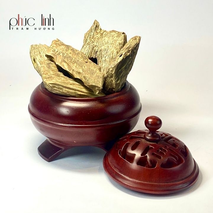 Trầm Miếng PHÚC LINH – 50 g