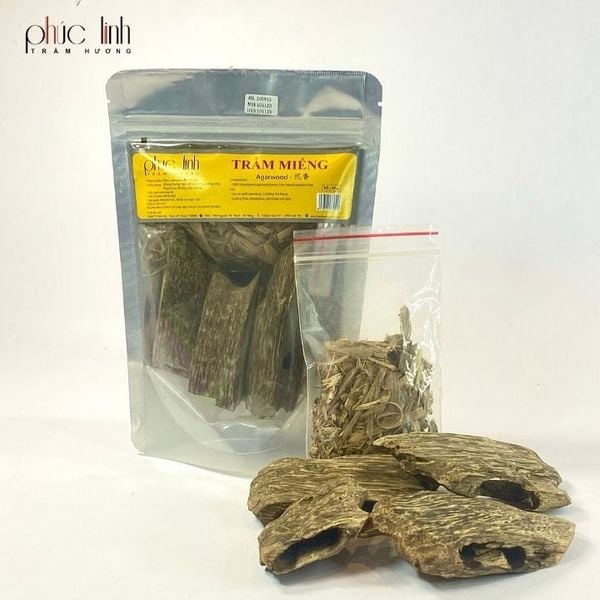 Trầm Miếng PHÚC LINH – 50 g