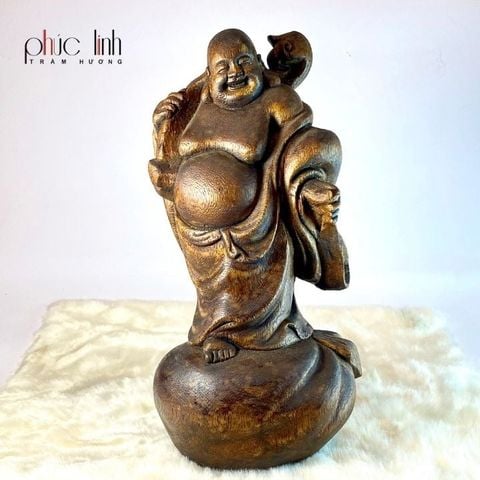 Tượng Phật Di Lặc Bằng Gỗ Trầm Hương
