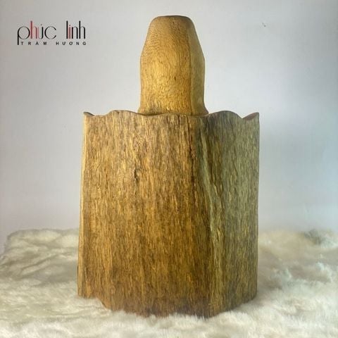 Tượng Quan Âm Bằng Gỗ Trầm Hương