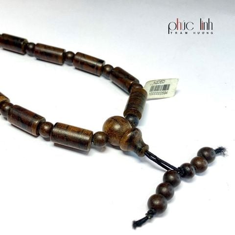 Vòng Đeo Cổ Trầm Khúc Nấu Dầu + Mặt phật di lặc trầm hương