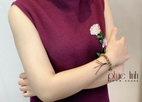 Vòng Tay Tốc Tròn Ép Thêm Dầu Trầm Nguyên Chất Vàng 10 Ly