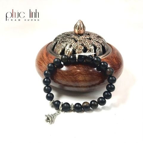 Vòng Tay Trầm Indo Ép Dầu Đen Mix Charm Bạc 8ly