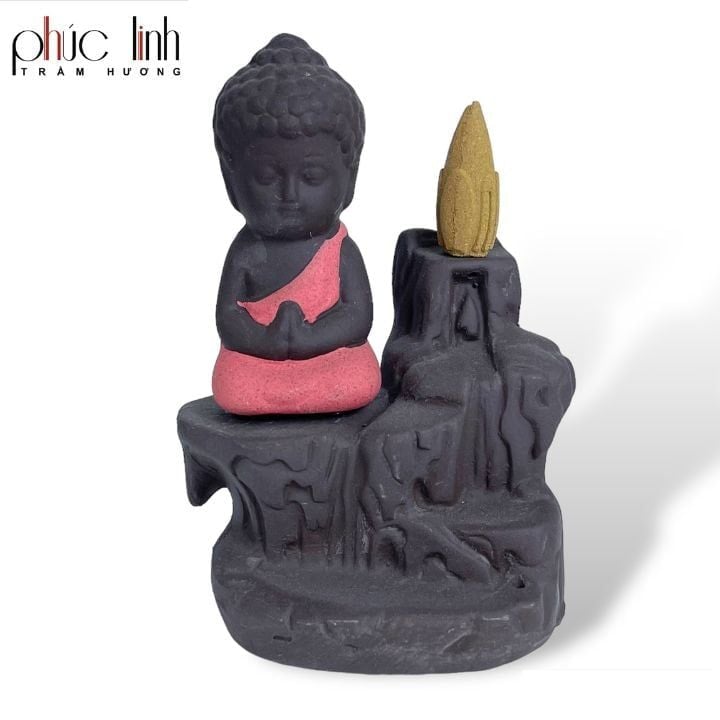 Xông Gốm Thác Khói Chú Tiểu Bên Dòng Suối