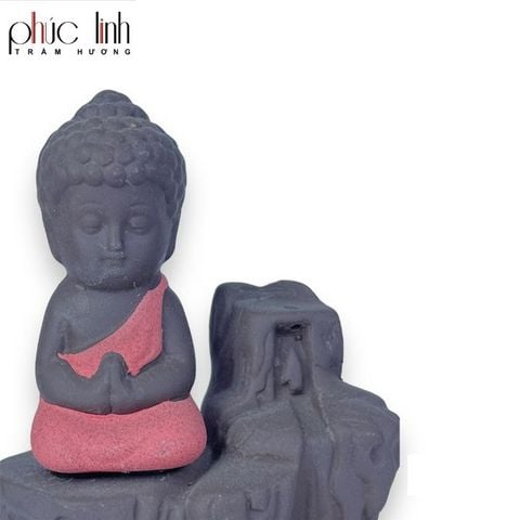 Xông Gốm Thác Khói Chú Tiểu Bên Dòng Suối