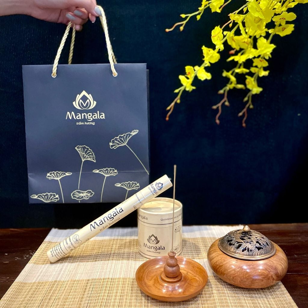 Bộ Combo Quà Tặng Trầm Hương Cao Cấp Mangala Trắng