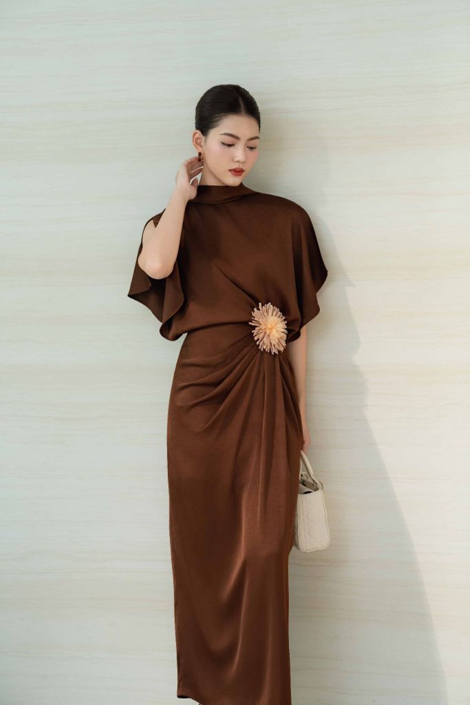 Đầm Lụa Drapping Cổ Cao Thả Dây Nữ Aristina 9DR004BH0