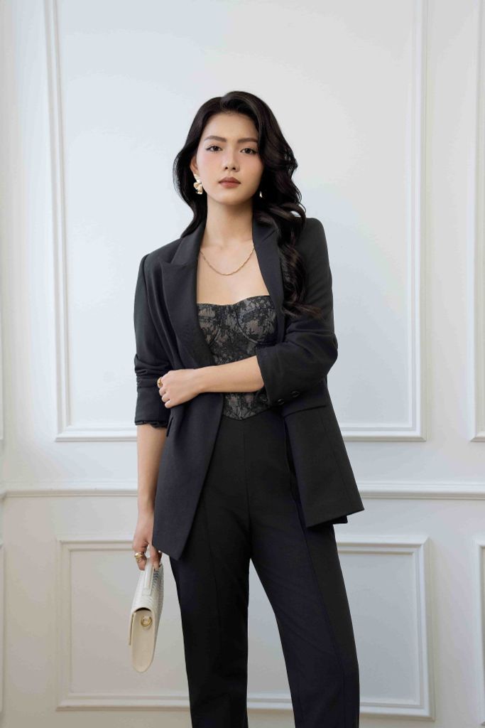 Áo Blazer Thân Sau Trang Trí Cắt Lazer Lá Tre Nữ Aristina 9BZ002BH0