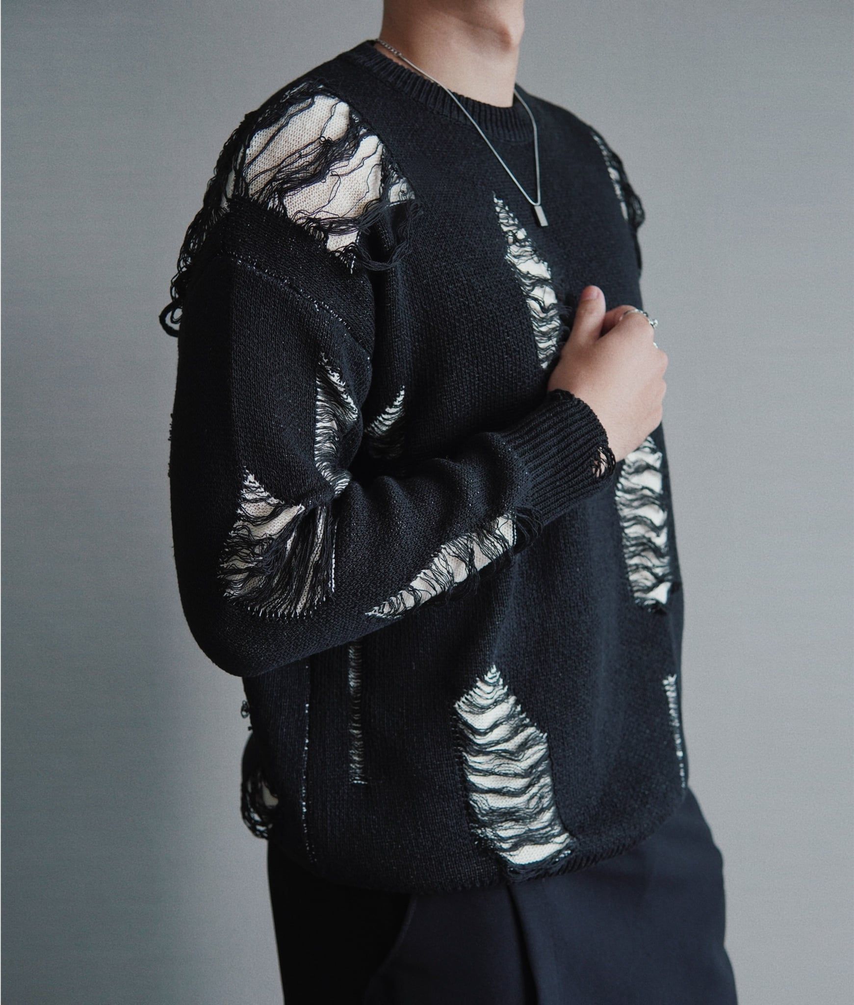  GUCOON® DISTRESSED KNIT 