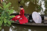  Áo dài Khánh Vy 