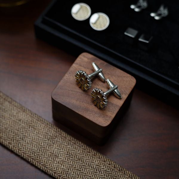  Sunflower Cufflink 