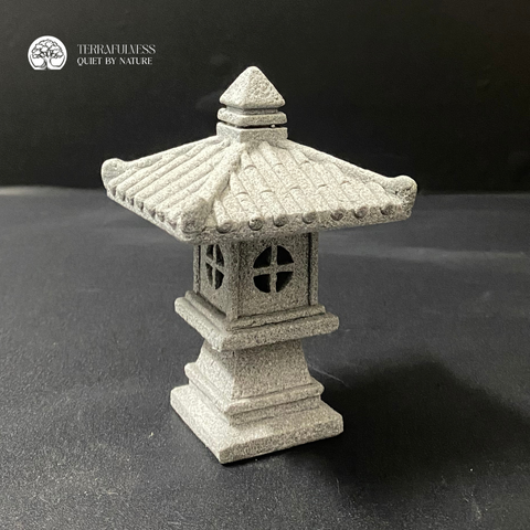 Tượng Đèn Đá Vuông Nhật Bản