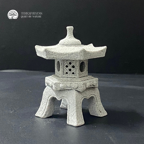 Tượng Đèn Đá Nhật Gót Sen