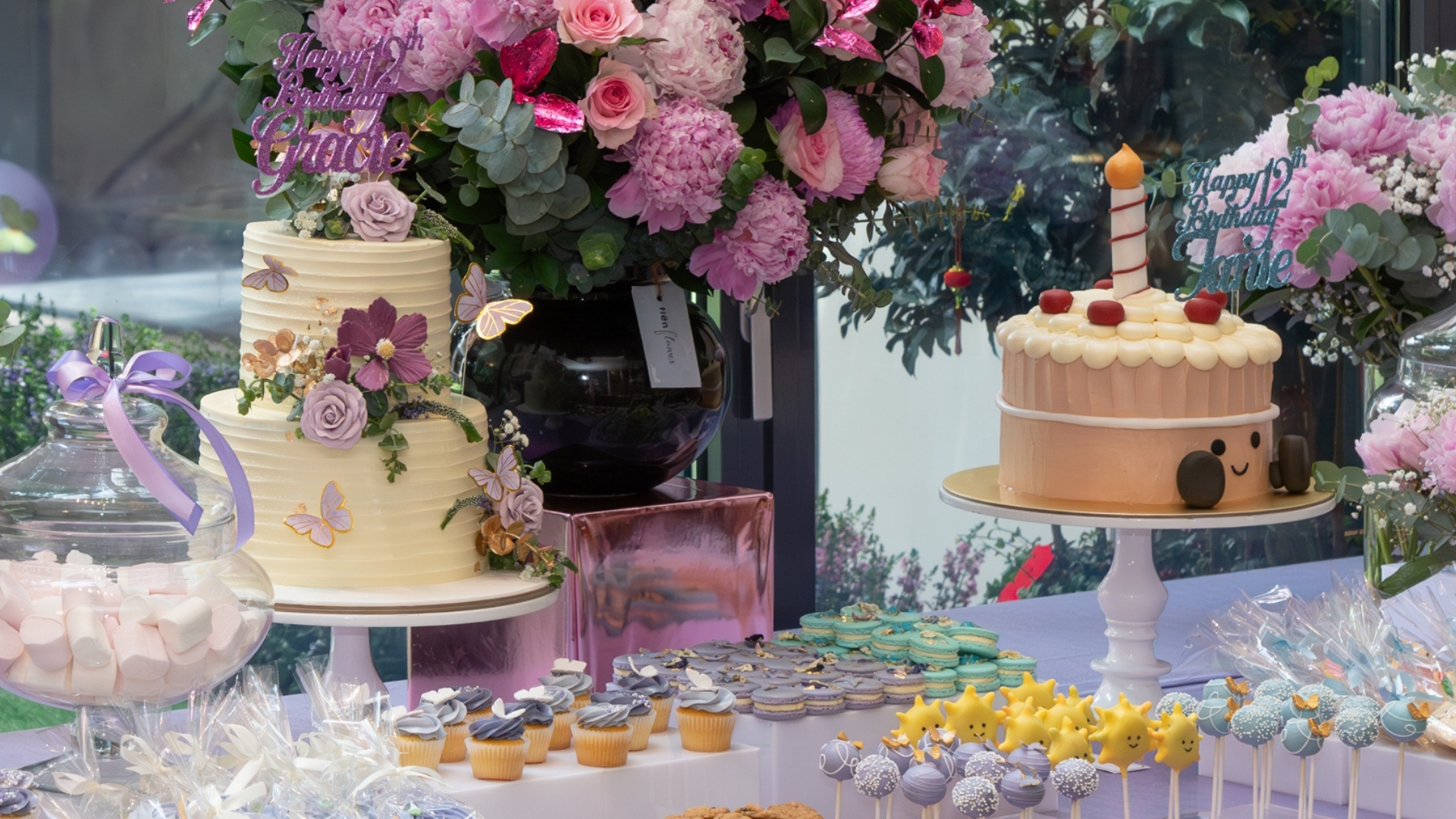 Sweet and Sour's custom cakes