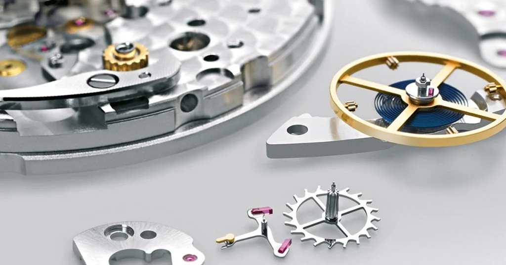 Lau Dầu Bảo Dưỡng Đồng Hồ