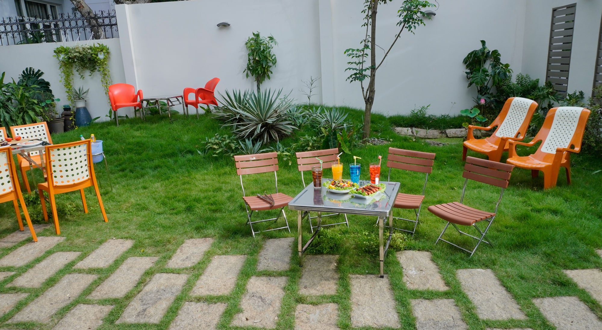 Sân vườn thoáng mát